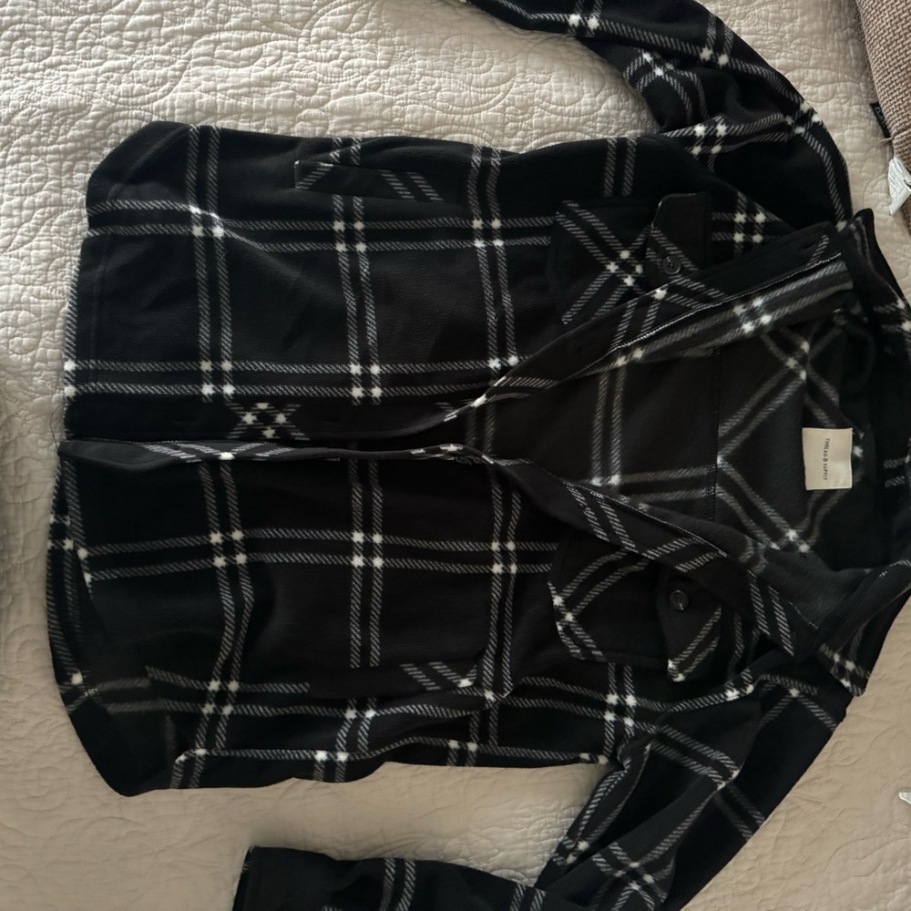 Pink Lilly oversized flannel jacket